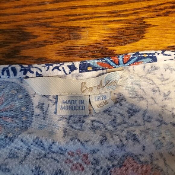 Boden shirred faux medallion wrap top sz 14 - Picture 3 of 5